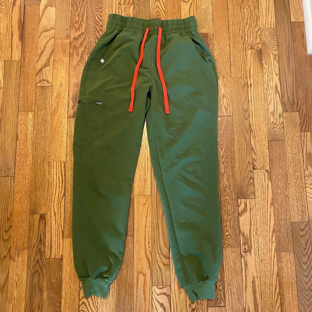 FIGS Jogger Scrubs Olive Green